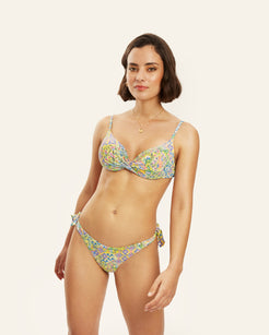 Bikini de dos piezas con estampado floral multicolor y detalles cruzados